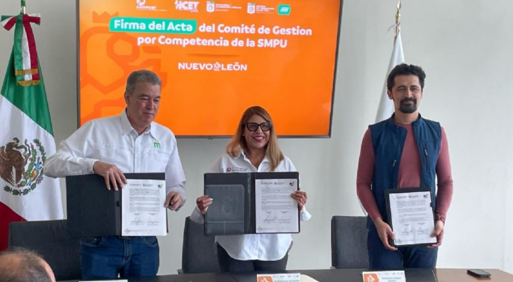En este momento estás viendo Nuevo León y CONOCER impulsan certificación de motociclistas para mejorar el transporte