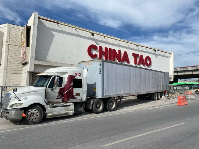 Lee más sobre el artículo Desalojan tienda “China Tao” para construcción de Línea 6 del Metro en San Nicolás.