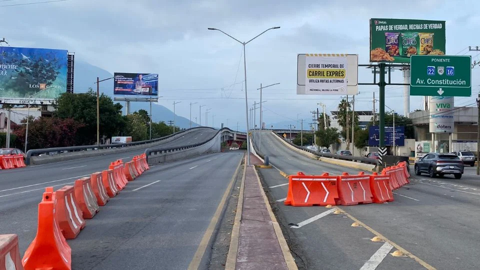 Lee más sobre el artículo Inicia contraflujo en Morones Prieto con confusión y ligera carga vehicular